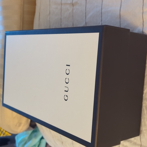 Gucci slides - Picture 2 of 8